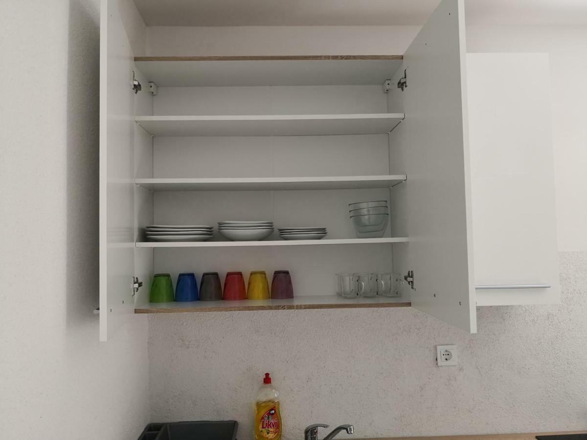 Apartman Cvitkovic Apartment Солине Екстериор снимка