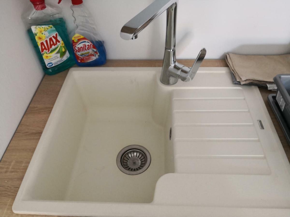 Apartman Cvitkovic Apartment Солине Екстериор снимка