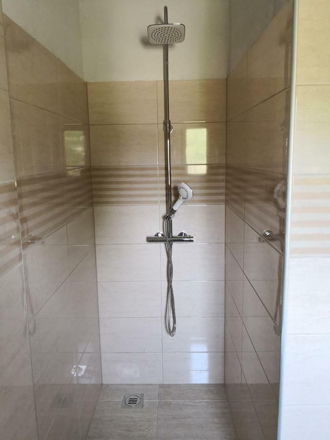 Apartman Cvitkovic Apartment Солине Екстериор снимка