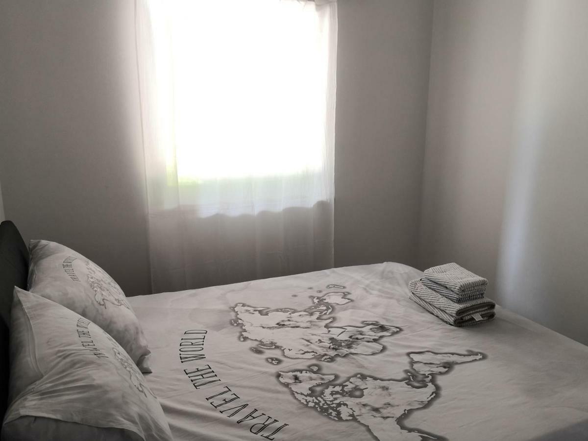 Apartman Cvitkovic Apartment Солине Екстериор снимка